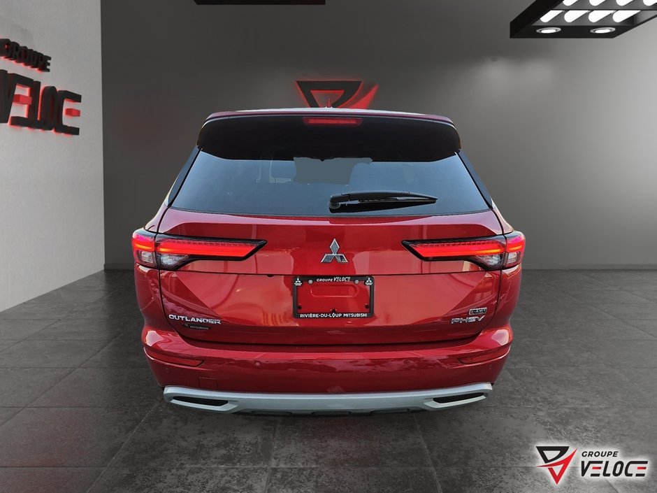 Mitsubishi Outlander Plug-In Hybrid SE 2025-4