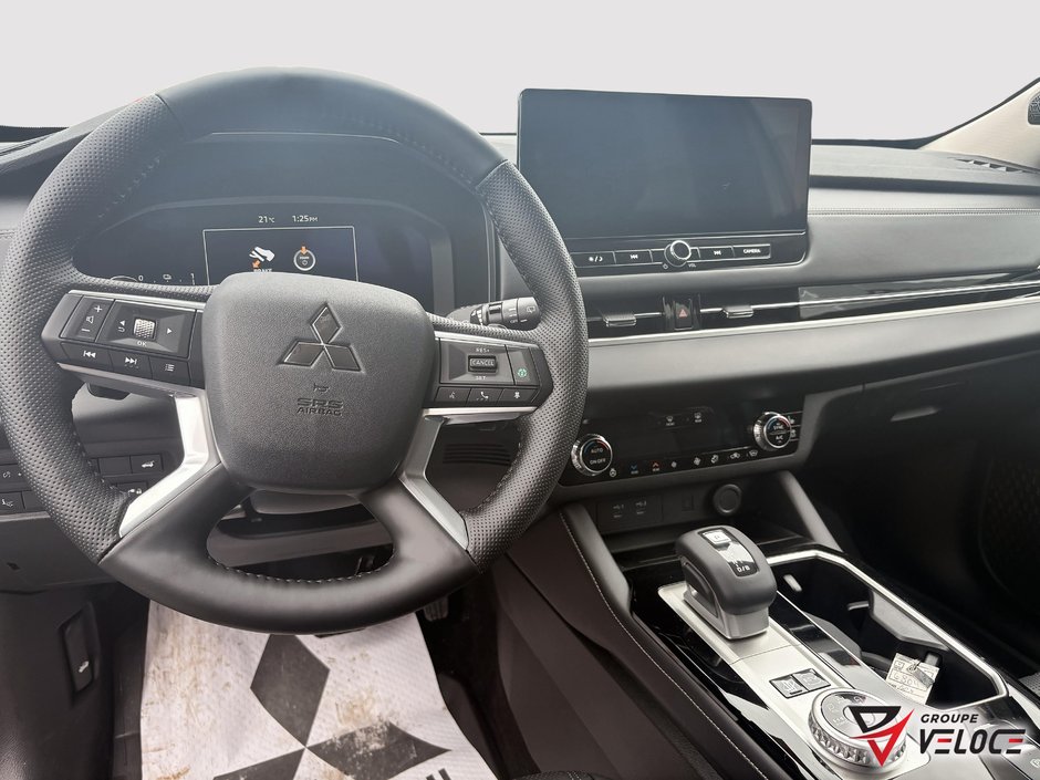 2026 Mitsubishi Outlander Plug-In Hybrid GT-6
