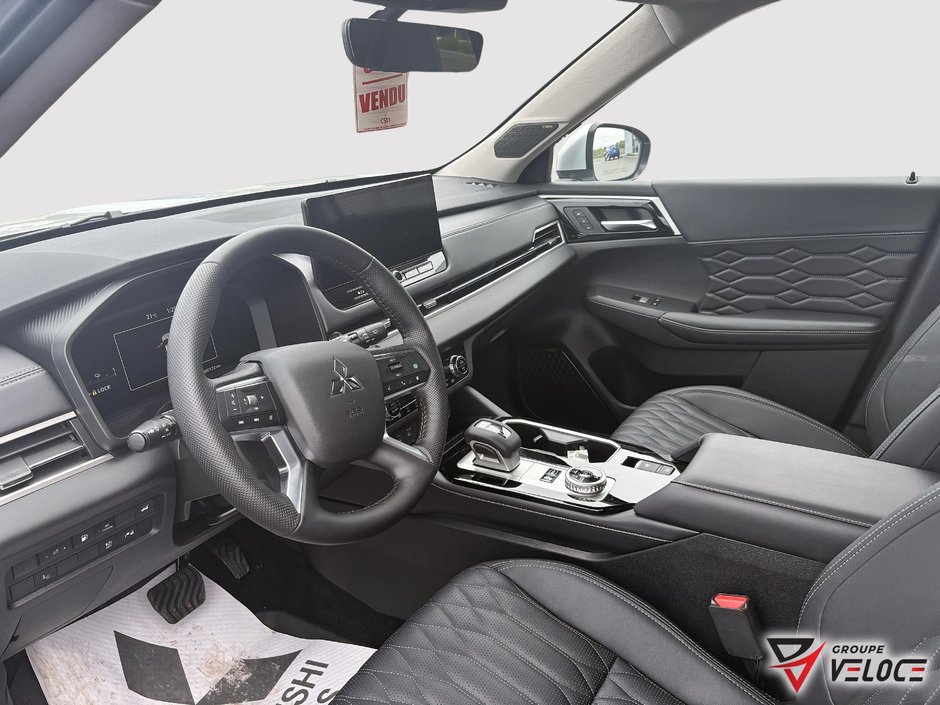 2026 Mitsubishi Outlander Plug-In Hybrid GT-5