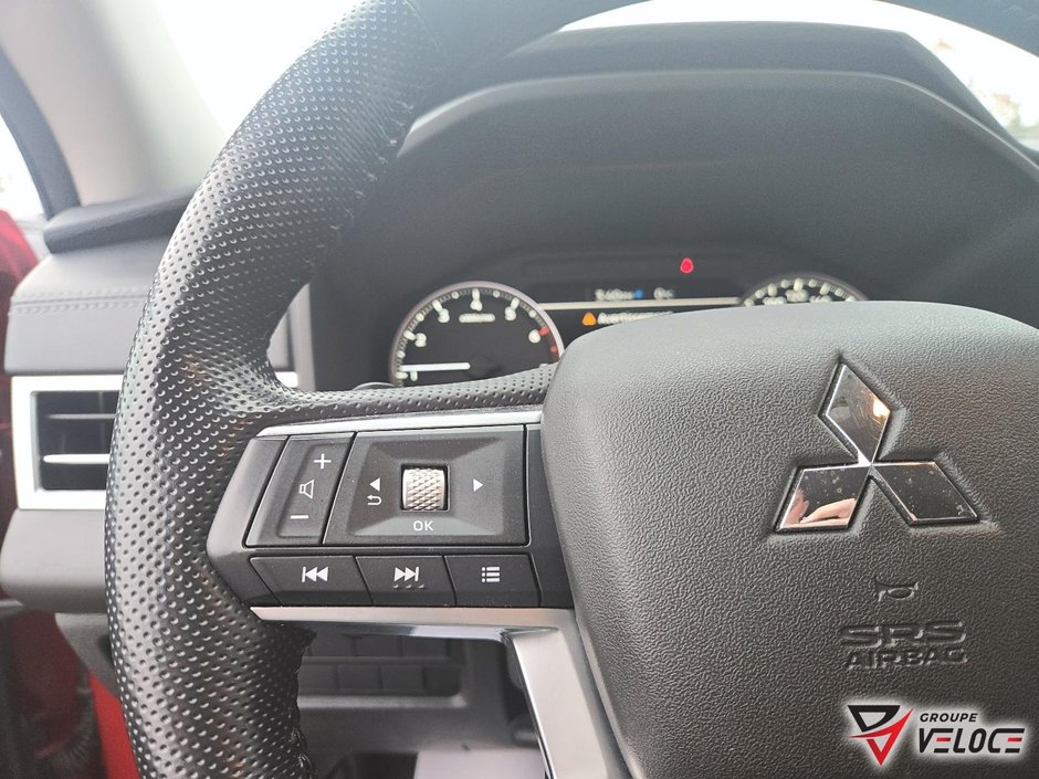 Mitsubishi Outlander ES,SIEGES CHAUFFANT,AWD 2022-10