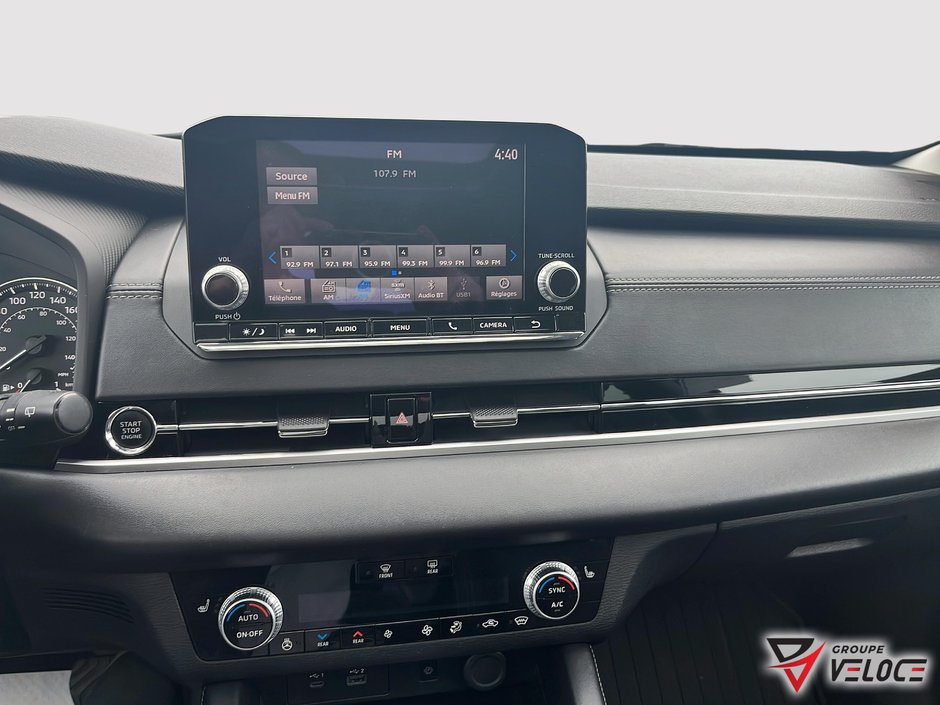 Mitsubishi Outlander *SE TOIT PANO HAYON ELECTRIQUE* 2022-7