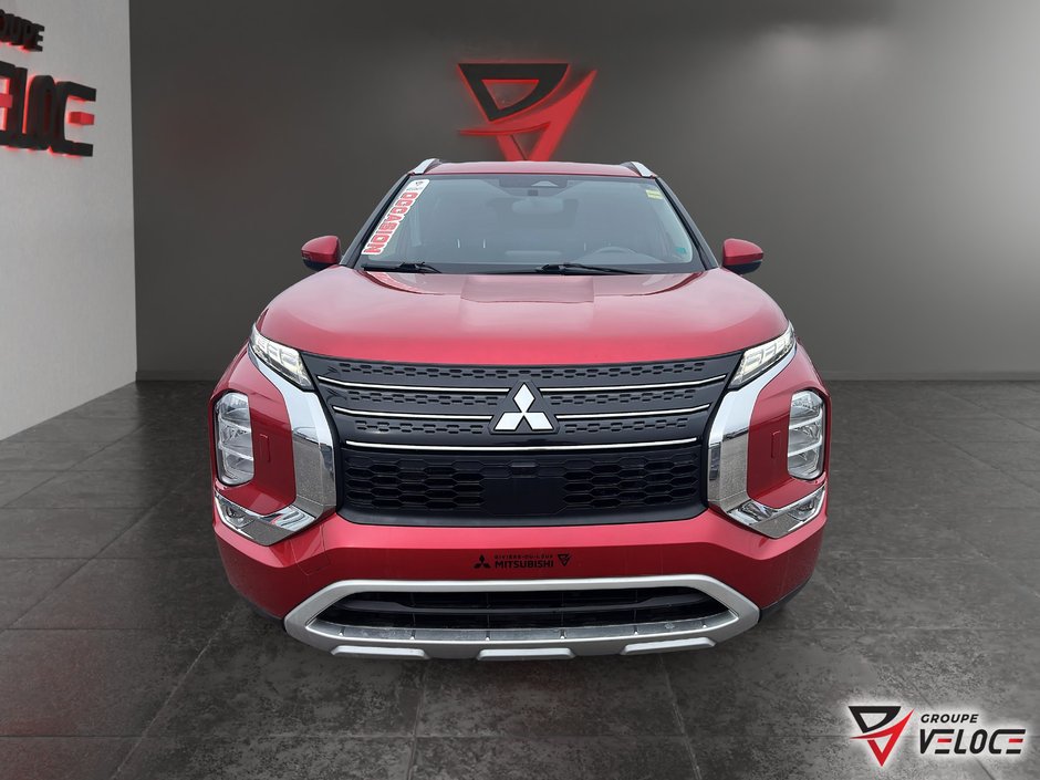 Mitsubishi Outlander *SE TOIT PANO HAYON ELECTRIQUE* 2022-1