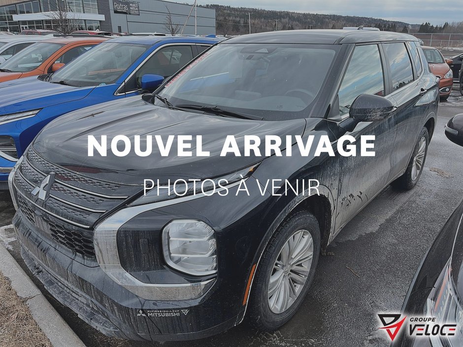 2023 Mitsubishi Outlander *ES CRUISE SIEGES CHAUFFANT* in Riviere-du-Loup, Quebec