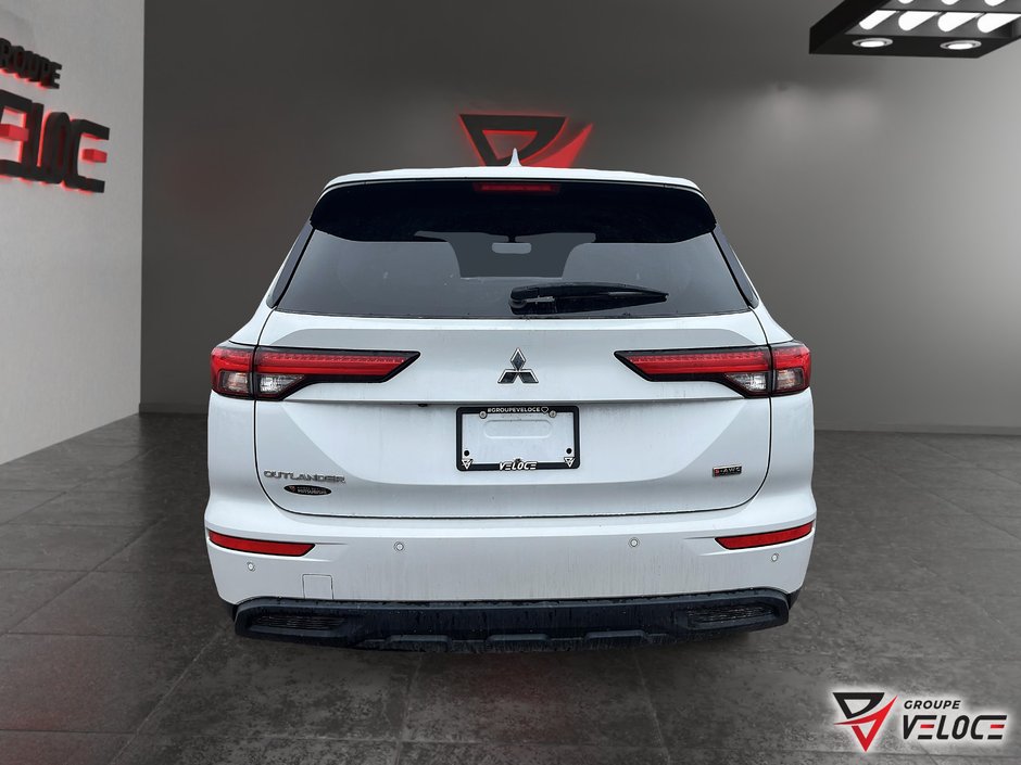 2024 Mitsubishi Outlander *ES BLUETOOTH SIEGES CHAUFFANT*-4