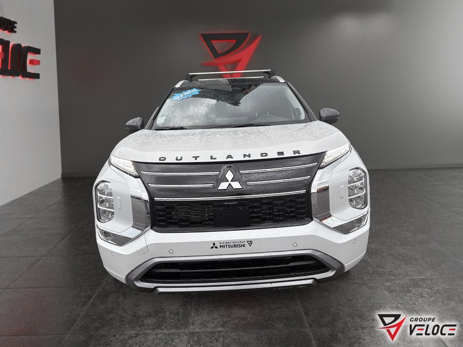 2026 Mitsubishi Outlander-1