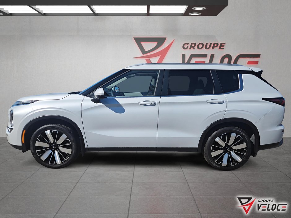 2026 Mitsubishi Outlander SEL-2