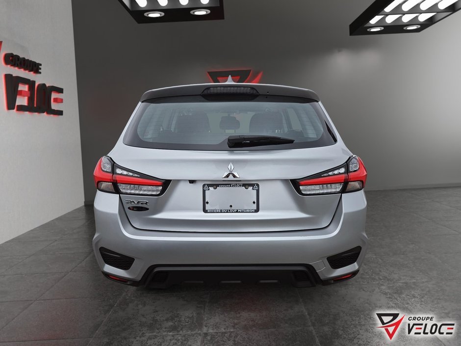 2021 Mitsubishi RVR ES *FWD, SIEGES CHAUFFANTS, ÉCRAN*-4