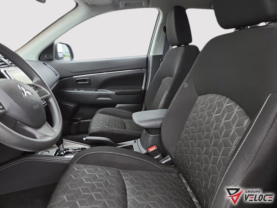2021 Mitsubishi RVR ES *FWD, SIEGES CHAUFFANTS, ÉCRAN*-7