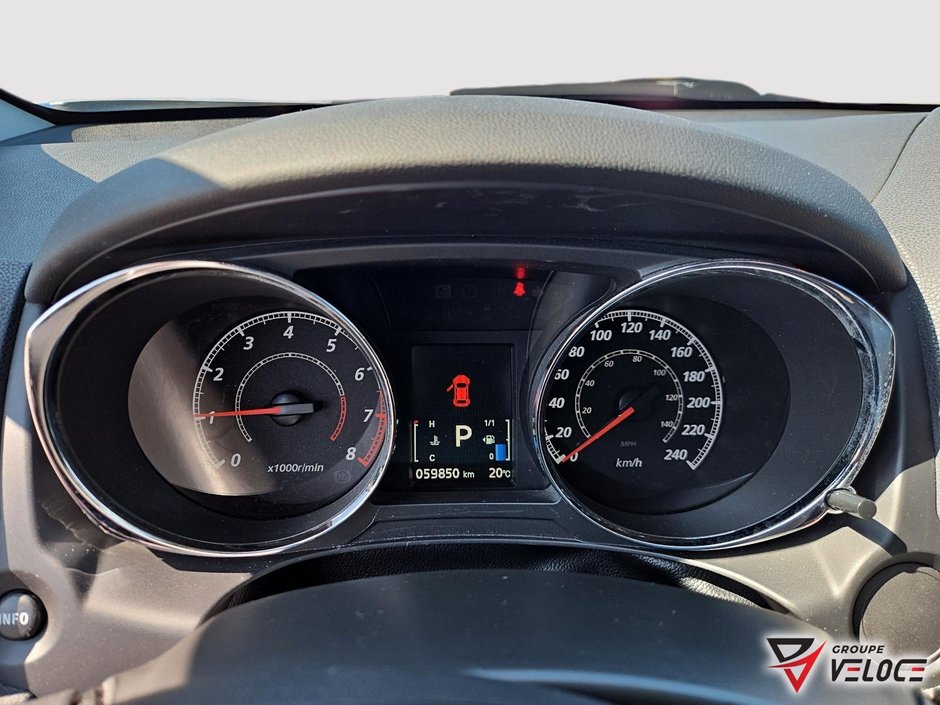 2022 Mitsubishi RVR ES *FWD, CAMÉRA DE RECUL, SIÈGES CHAUFFANTS*-9
