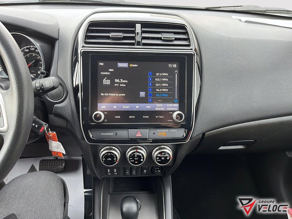 2023 Mitsubishi RVR ES-9