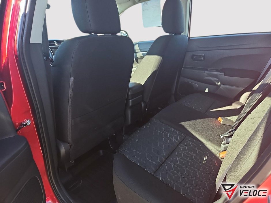 2024 Mitsubishi RVR ES *AWC, ÉCRAN, SIÈGES CHAUFFANTS*-6