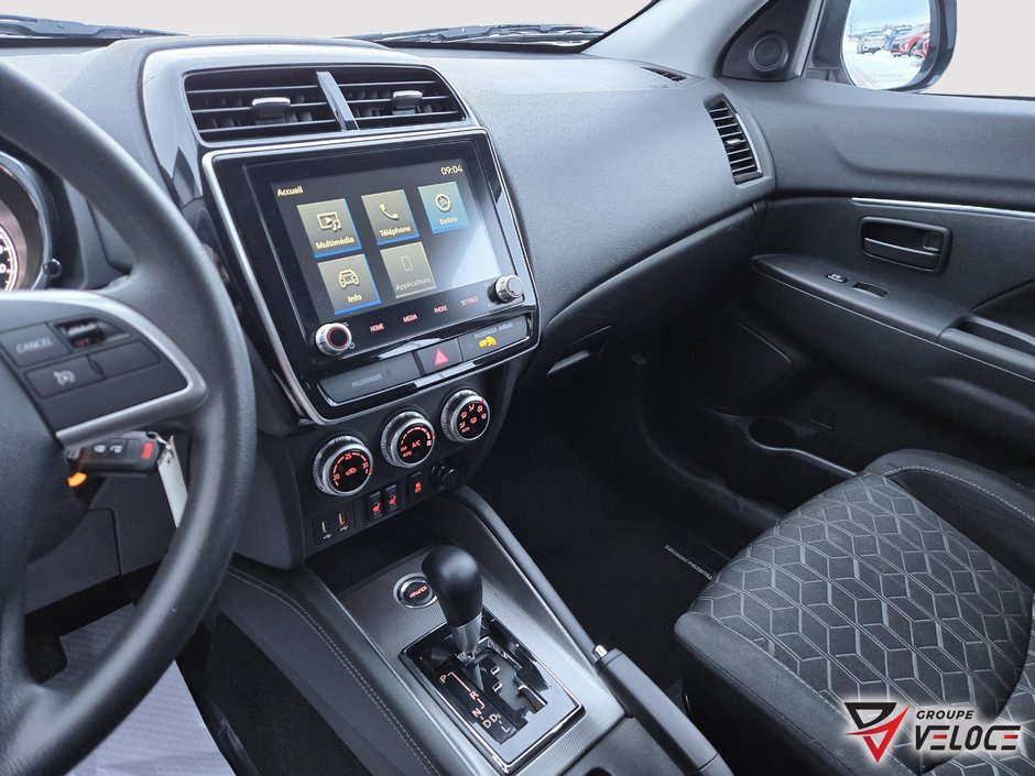 2024 Mitsubishi RVR ES *AWD, CRUISE, SIÈGES CHAUFFANTS*-11