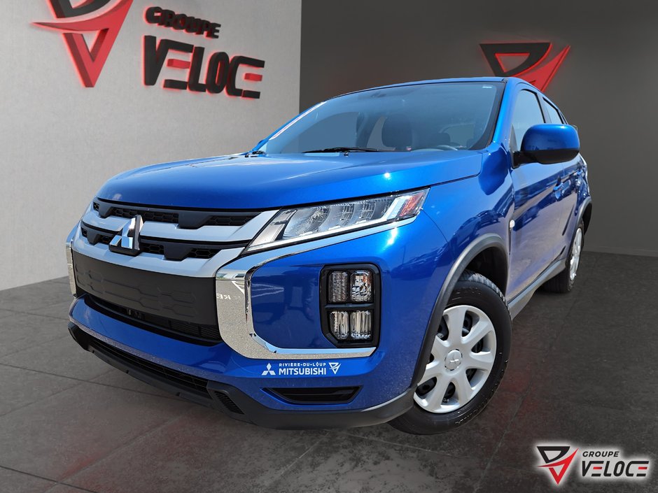 2025 Mitsubishi RVR ES *AWD, CRUISE, SIEGES CHAUFFANT* in Riviere-du-Loup, Quebec