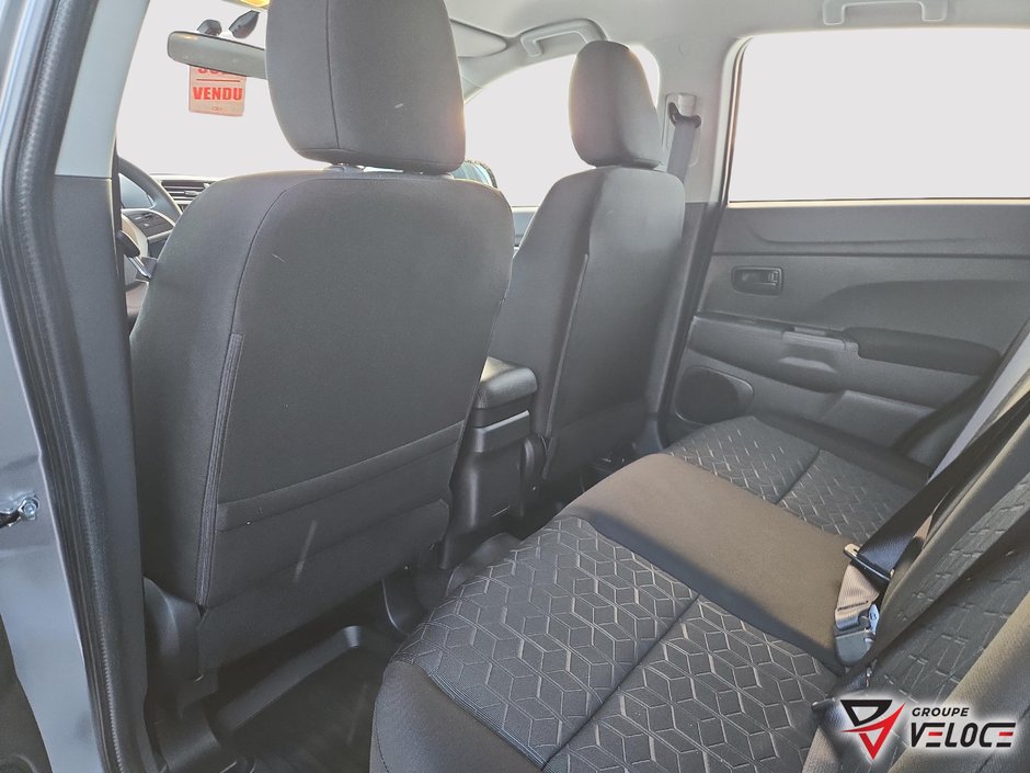 2026 Mitsubishi RVR ES-6