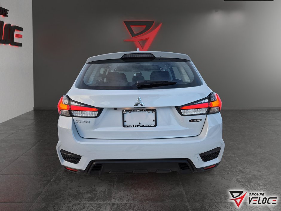 Mitsubishi RVR ES 2026-4