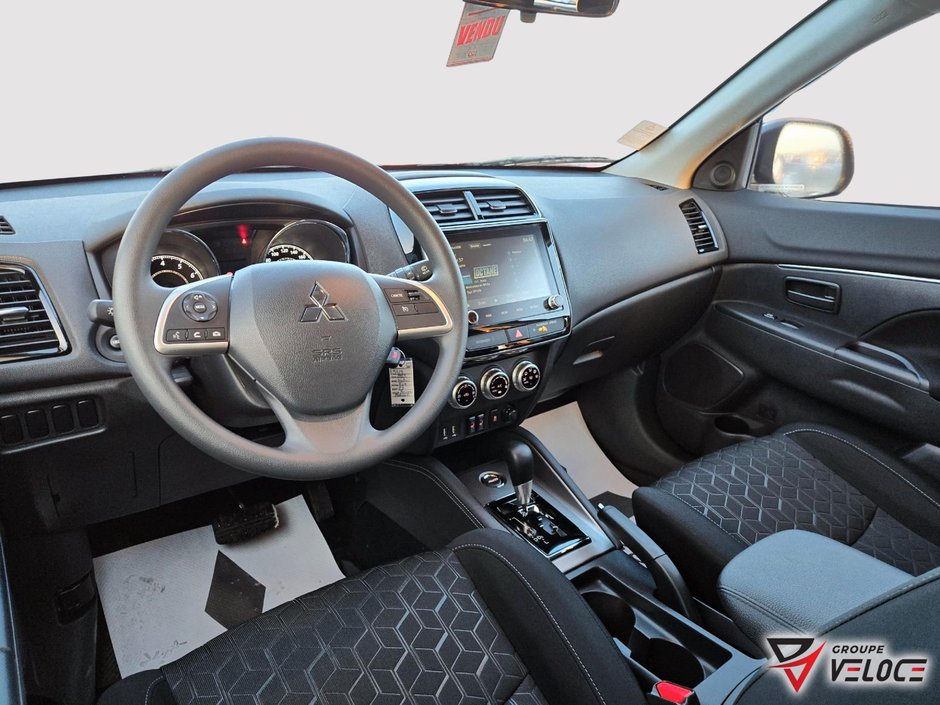 Mitsubishi RVR ES 2026-5