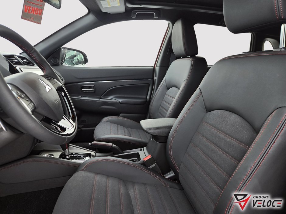 Mitsubishi RVR NOIR 2026-8