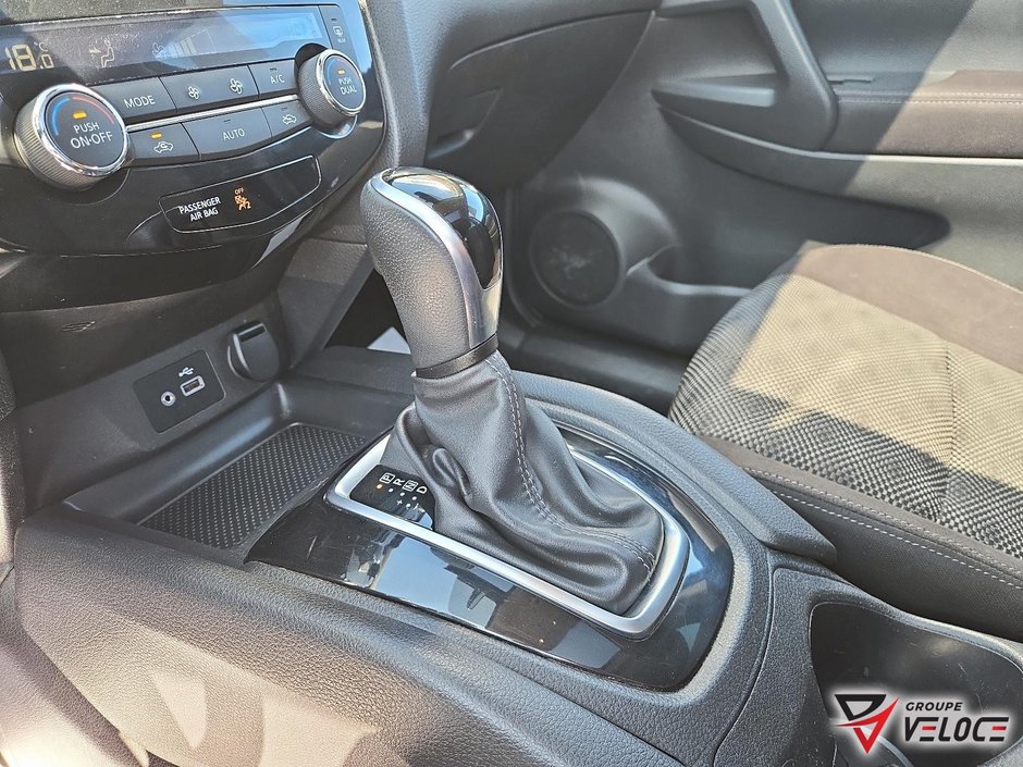 Nissan Qashqai SV *AWD, SIÈGES CHAUFFANTS, ÉCRAN* 2019-13