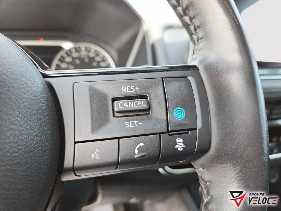 Nissan Rogue SV *AWD, TOIT PANO, SIÈGES CHAUFFANTS* 2021-11