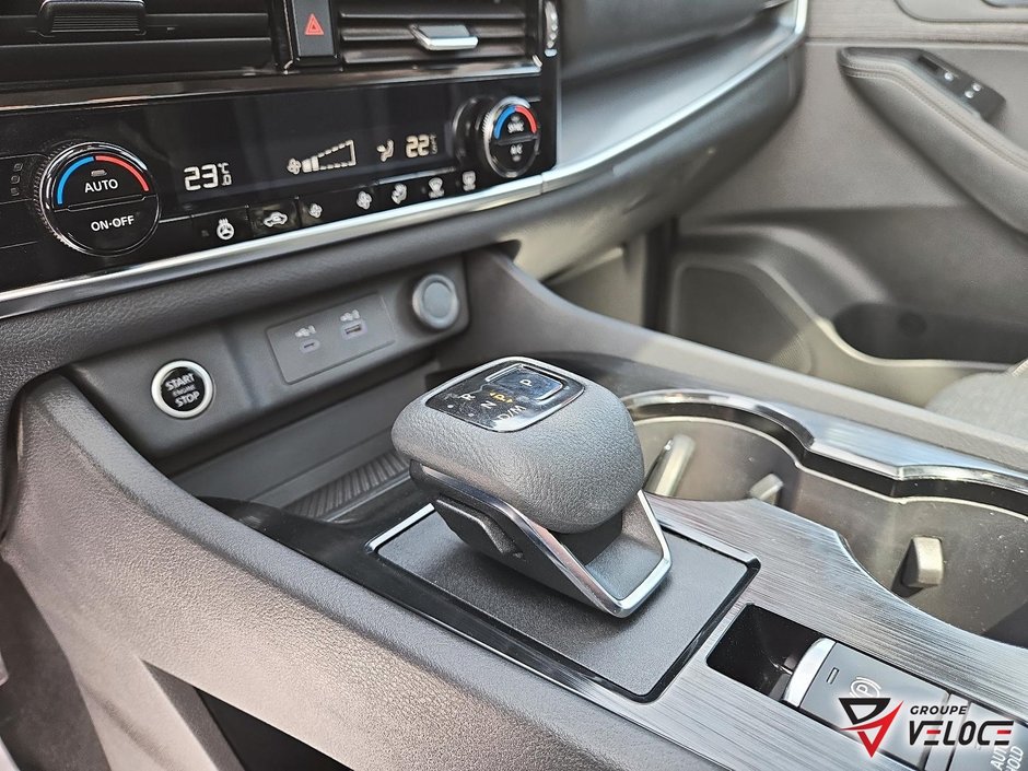 Nissan Rogue SV *AWD, TOIT PANO, SIÈGES CHAUFFANTS* 2021-13