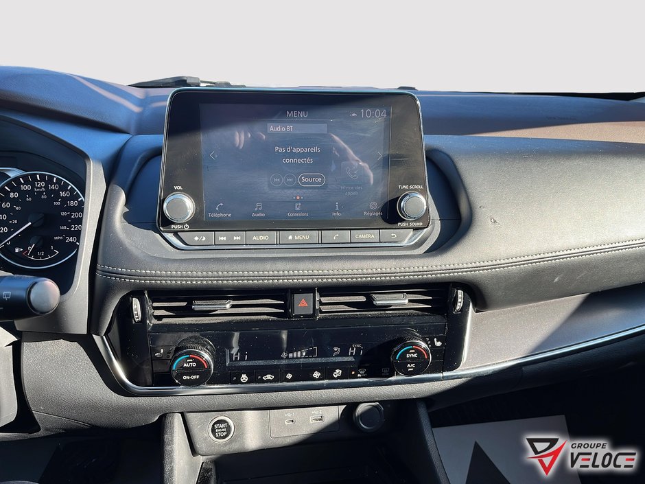 2021 Nissan Rogue SV-8