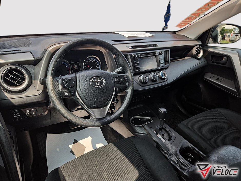 Toyota RAV4 LE *AWD, TISSU, CRUISE* 2018-7