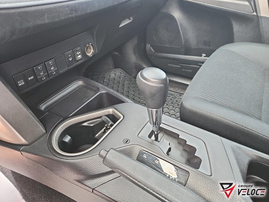 Toyota RAV4 LE *AWD, TISSU, CRUISE* 2018-13