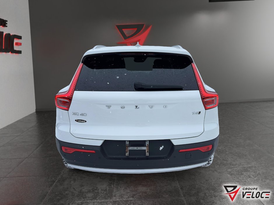 Volvo XC40 *MOMEMTUM CUIR AWD* 2022-4