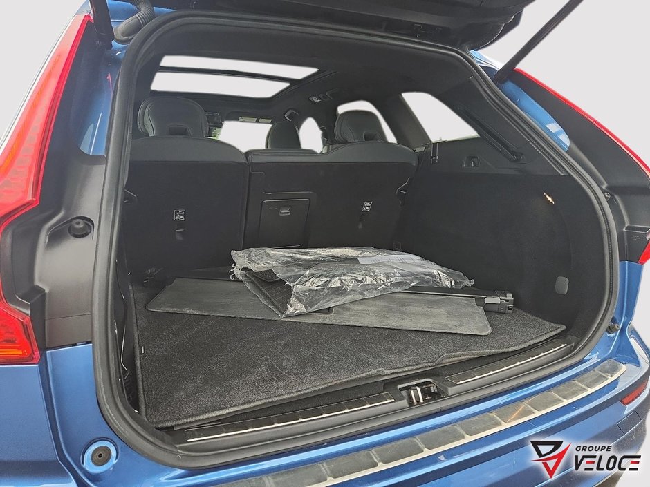 2021 Volvo XC60 R-Design *TOIT PANO, CUIR, AWD*-5