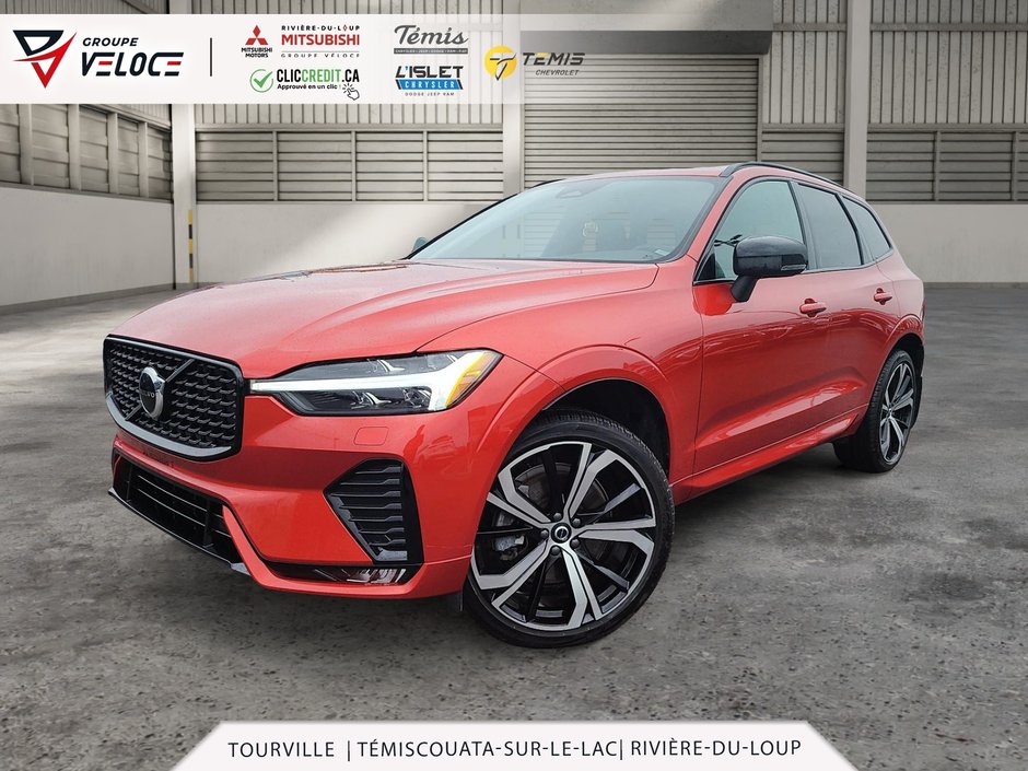 Volvo XC60 R-Design *Hybride léger, Cuir, Toit panoramique* 2022-0