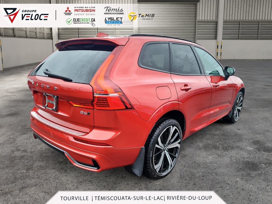 Volvo XC60 R-Design *Hybride léger, Cuir, Toit panoramique* 2022-4