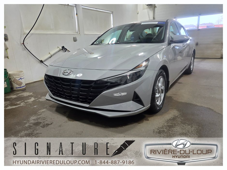 Hyundai Elantra Essential,CRUISE,A/C,CAMERA RECUL 2022 à Riviere-Du-Loup, Québec
