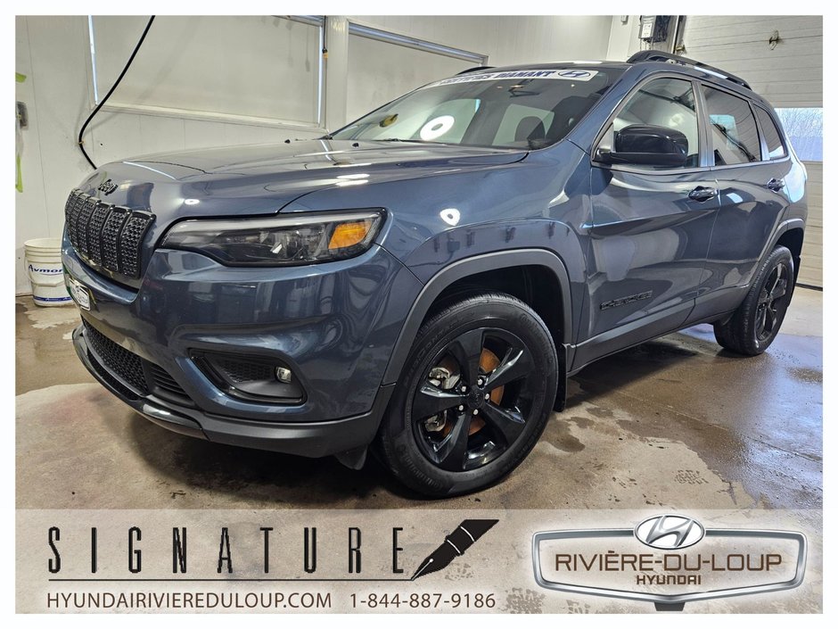 2022  Cherokee ALTITUDE,AWD, in Riviere-Du-Loup, Quebec