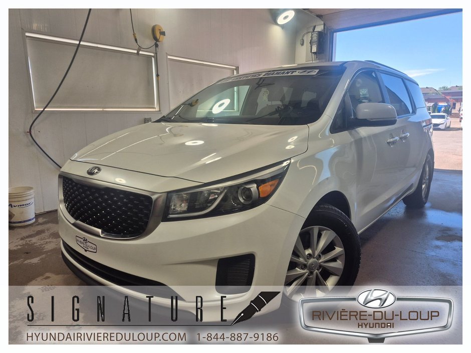 2018 Kia Sedona LX ,SIEGES CHAUFFANT,A/C in Riviere-Du-Loup, Quebec