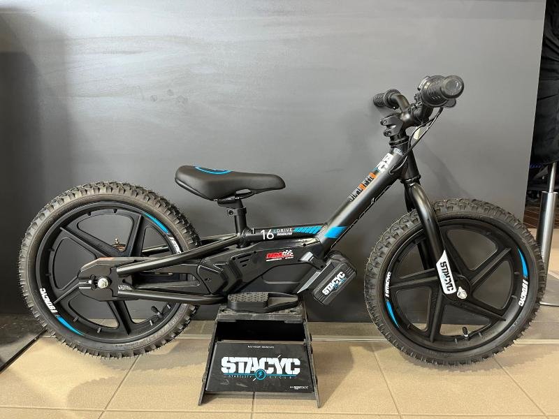 2024 STACYC 16EDRIVE KIDS RIDE ON TOY