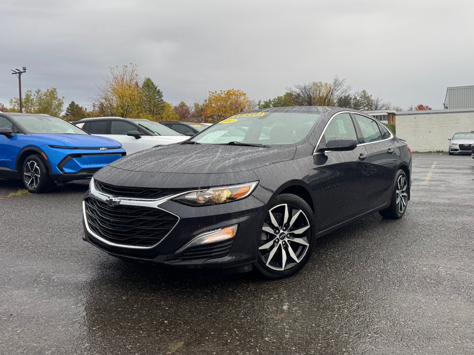 Chevrolet Malibu RS 2022 à Cowansville, Québec - w940px