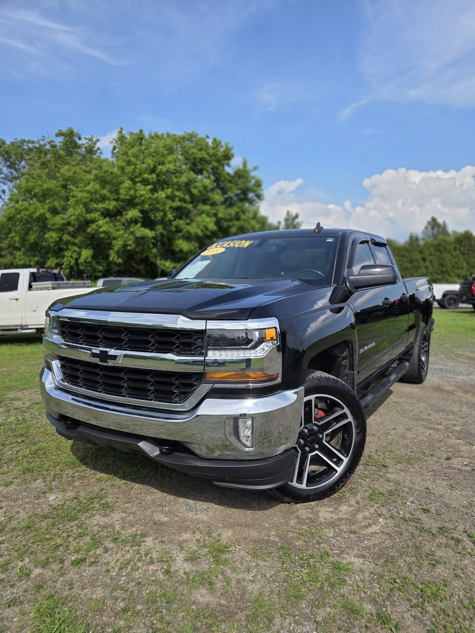 2019 Chevrolet Silverado 1500 LD LT in Cowansville, Quebec - w940px