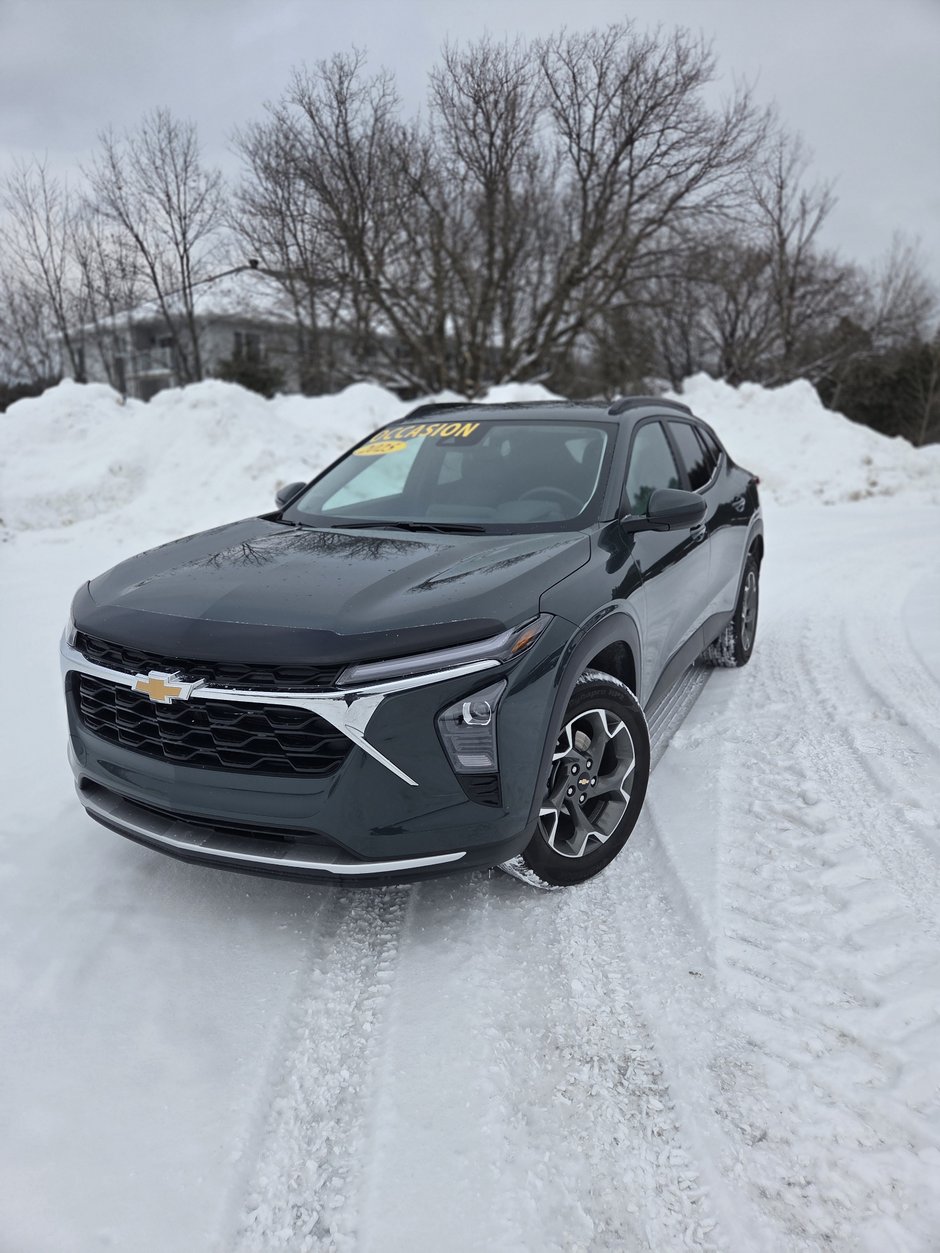 Chevrolet Trax LT 2025 à Cowansville, Québec - w940px
