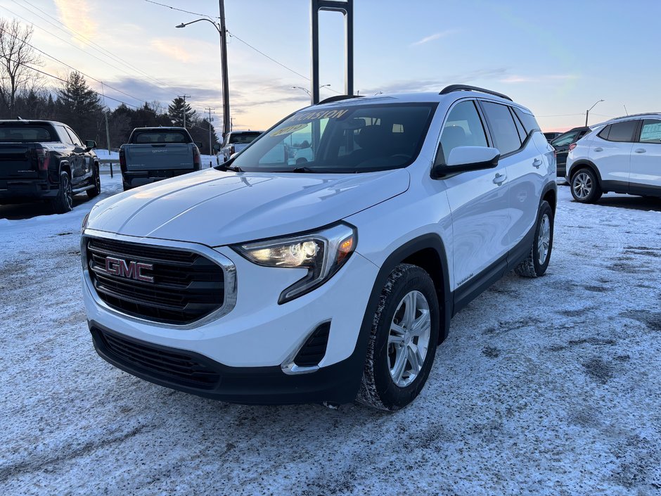 2019 GMC Terrain SLE in Cowansville, Quebec - w940px