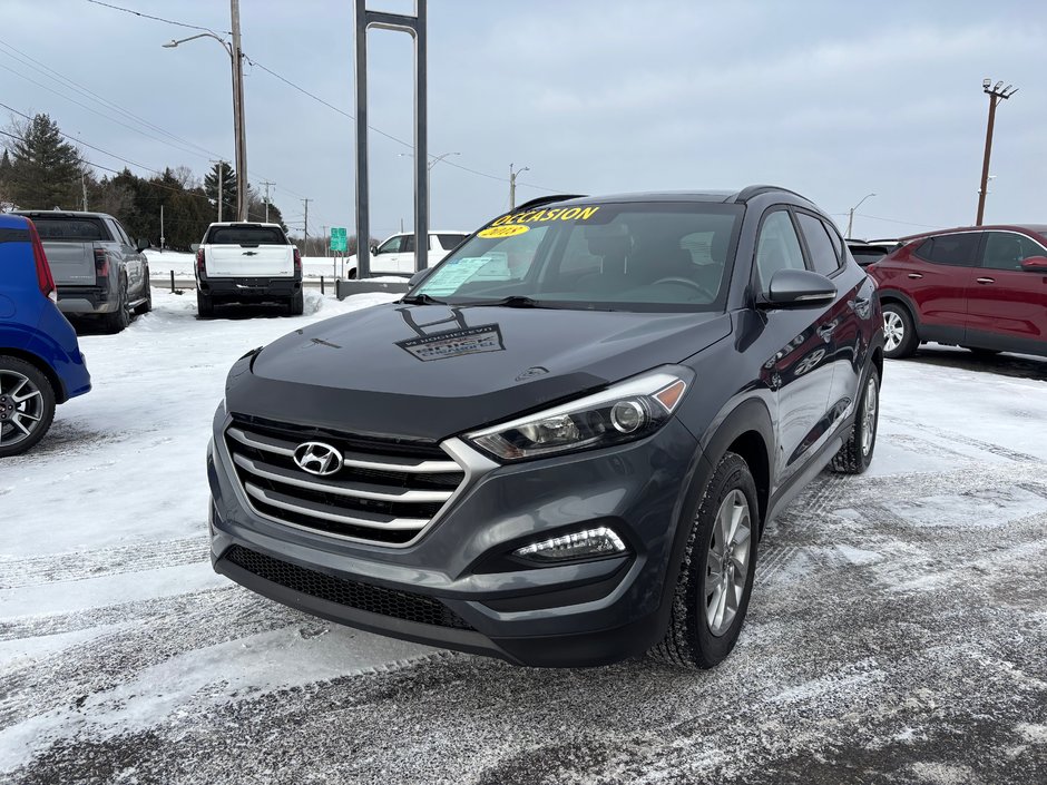 2018 Hyundai Tucson SE in Cowansville, Quebec - w940px