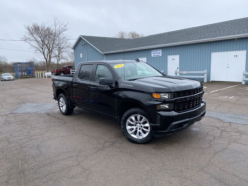 2021 Chevrolet SILVERADO 1500 Custom | V8 | Crusie | CAM | 4X4 in Saint John, New Brunswick
