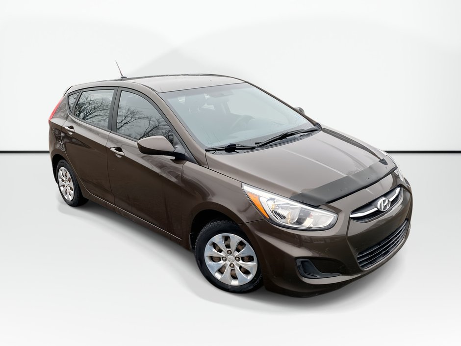 2015 Hyundai ACCENT LE | Cam | Bluetooth | Air Conditioning in Saint John, New Brunswick