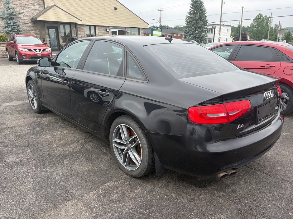 Audi A4  2013-5