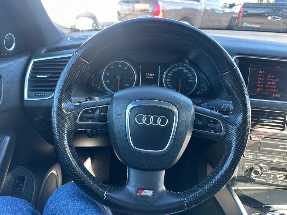 Audi Q5 3.2L Premium 2010-20