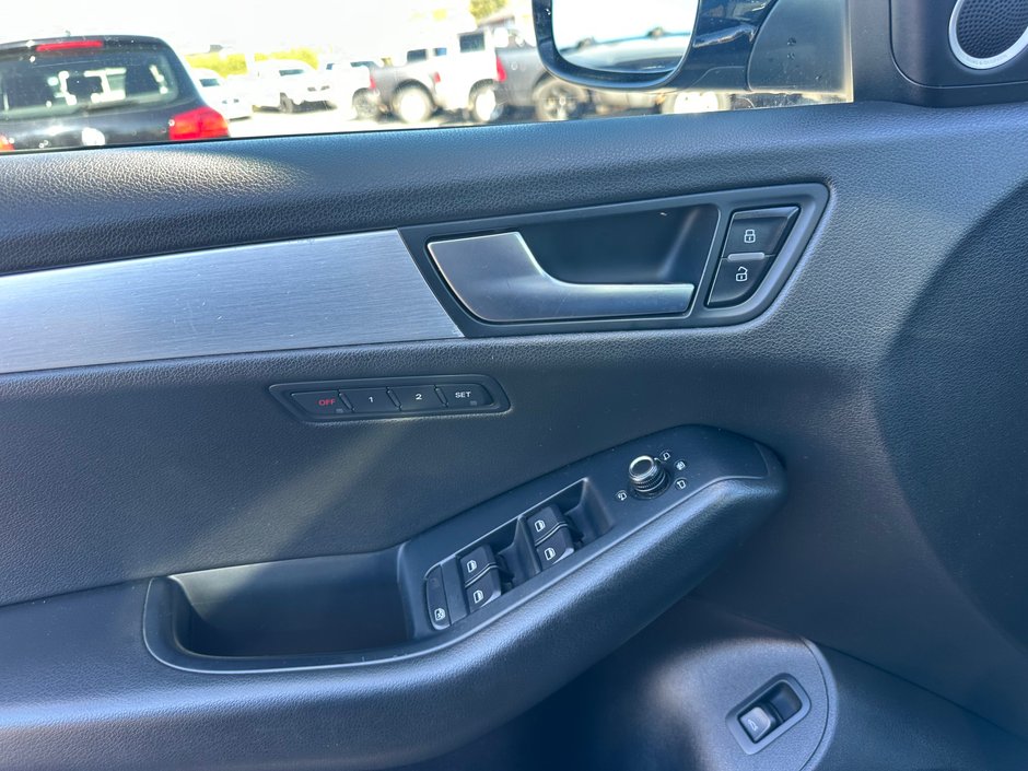 Audi Q5 3.2L Premium 2010-17