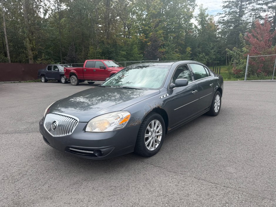 Buick Lucerne CXL 2011-1