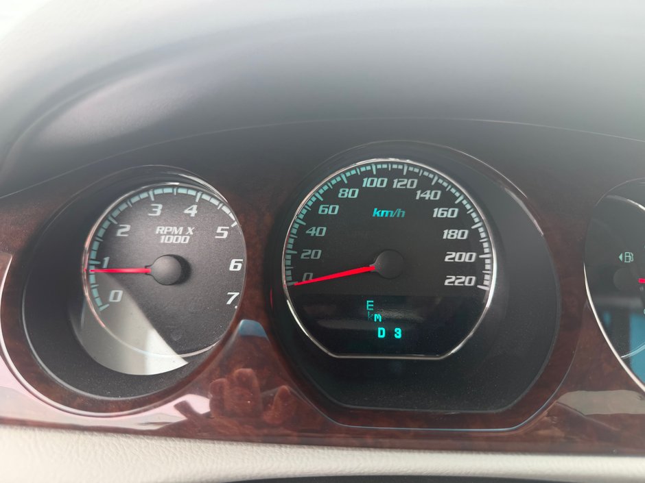 Buick Lucerne CXL 2011-12
