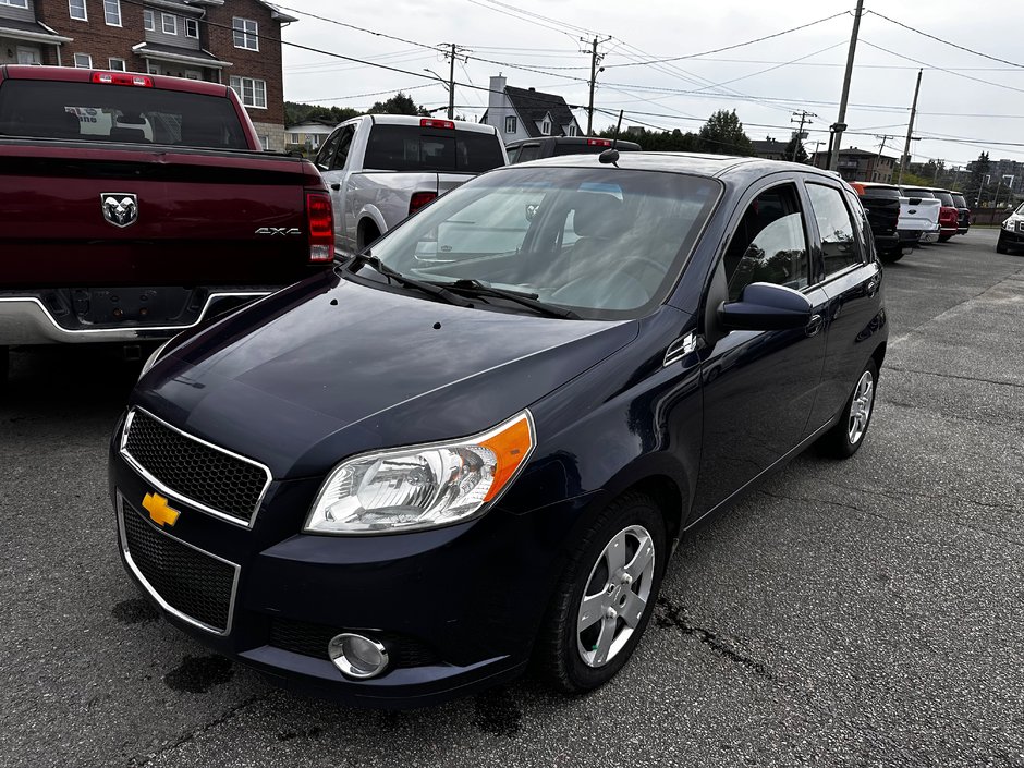 Chevrolet Aveo LT 2010-3