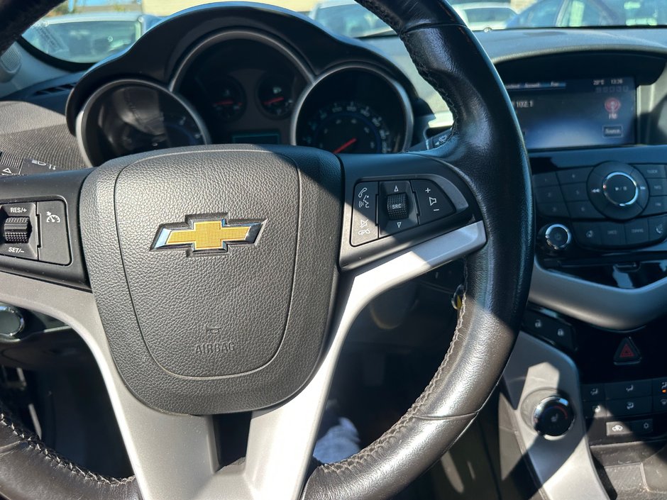 Chevrolet Cruze 2LT 2014-10