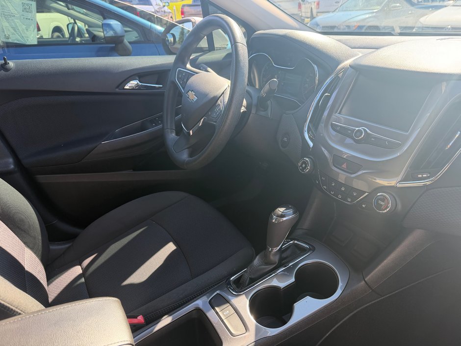 2016 Chevrolet Cruze LT-14